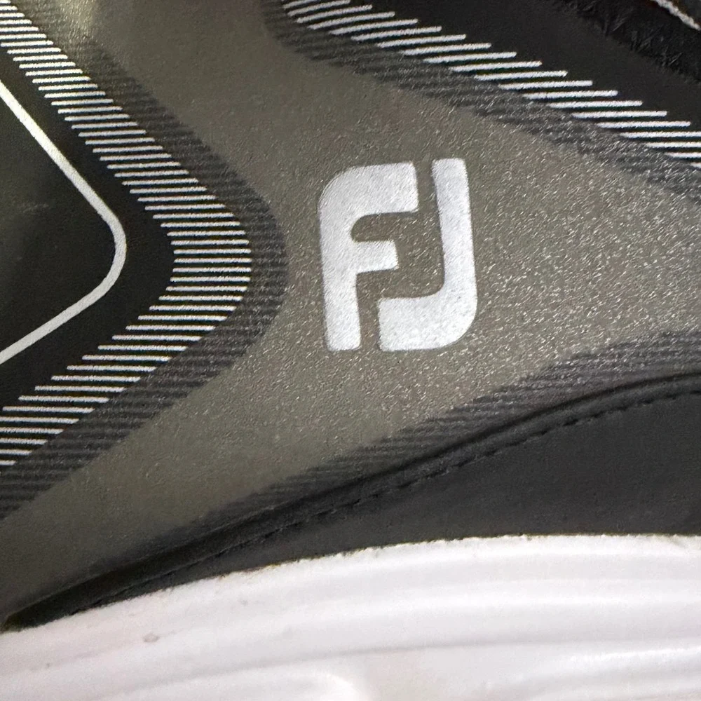 FootJoy SuperLites XP Mens Golf Shoes Black Grey Spikeless 58075 Size 11.5 W